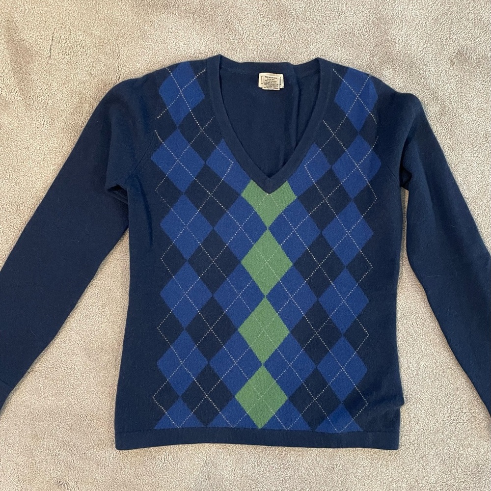L.L. Bean Blue and Green Argyle V-Neck Cashmere Sweater
